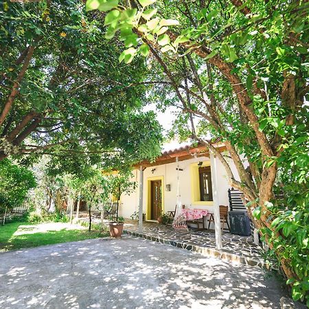 Small Villa Gerani Agios Vlasios  المظهر الخارجي الصورة